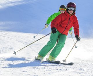 Summit BHC Partners with ARHE for Inaugural Collegiate Recovery Skiathon